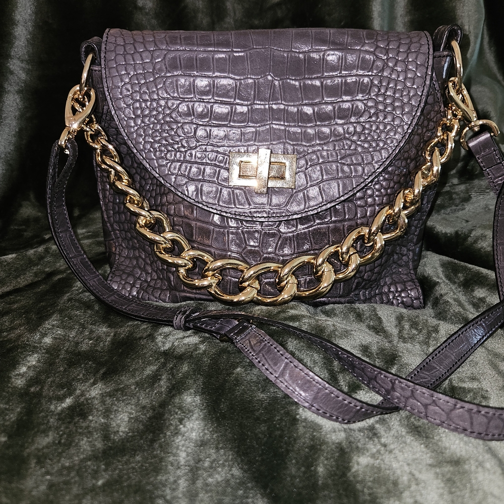 Green and Gold Crossbody Bag with Croc-Embossed Texture